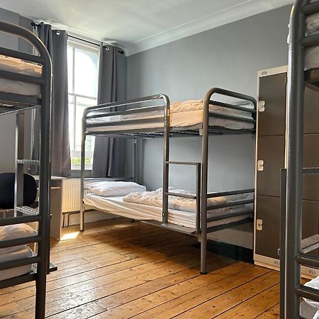 Cricketers Hostel Londra Exterior foto